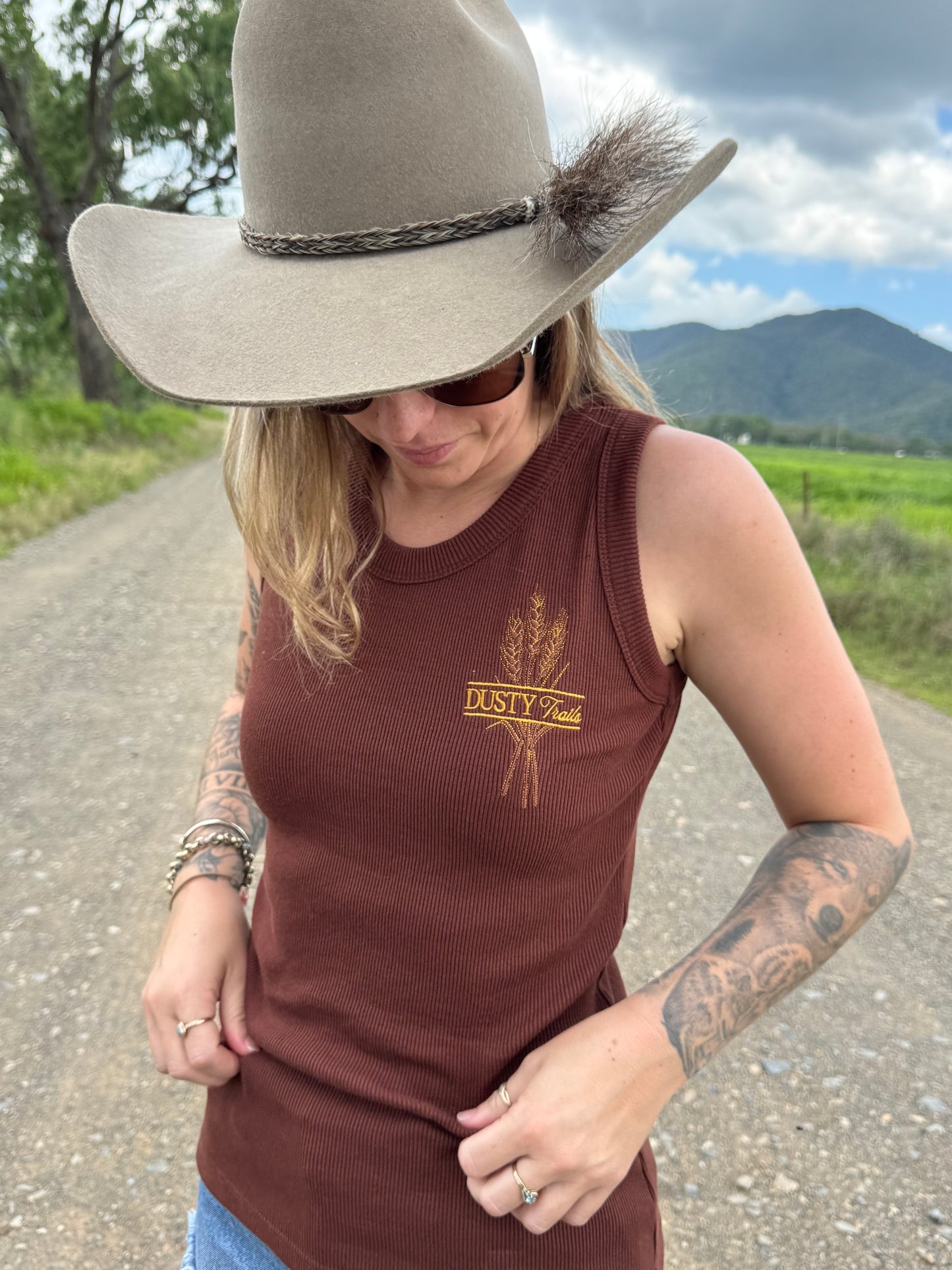 Golden Grain High Rise Ribbed Singlet